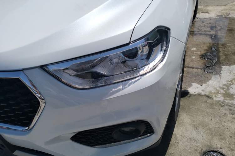 Used Haval H2 2017 Blue Label 1.5T Manual Two-Wheel Drive Luxury Model
