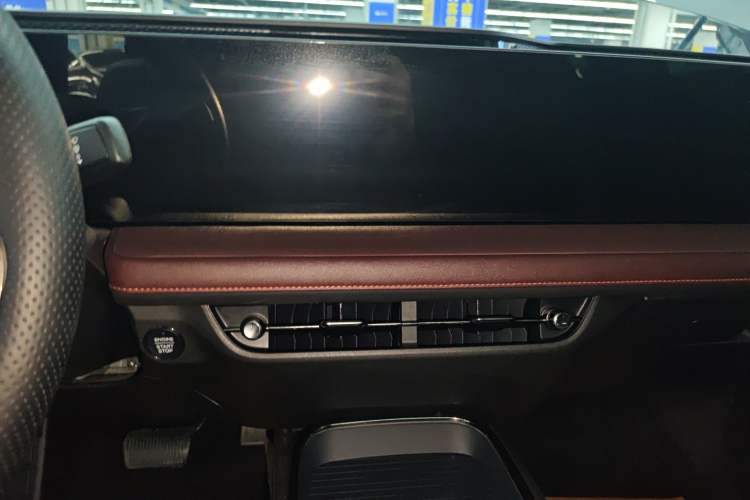 Used Ford Mondeo 2022 EcoBoost 245 Ultimate Model