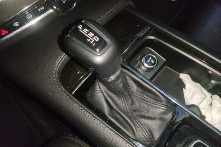 Used Volvo S90 2017 T4 Zhiyuan Edition