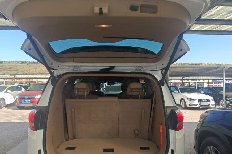 Used Buick GL8 2017 ES 28T Luxury Model China V Standard
