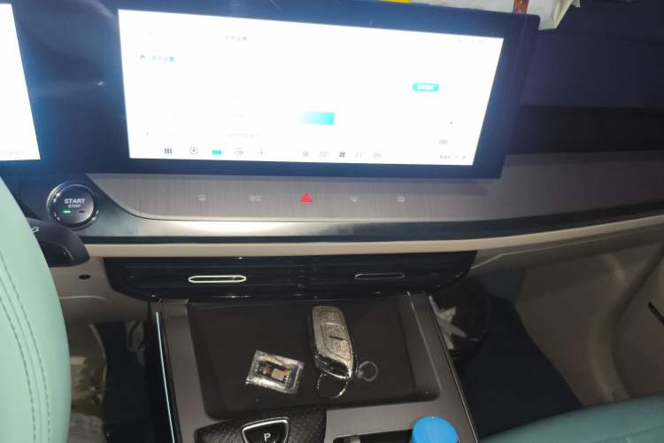 Used Roewe Jing 2022 2.0T Orca Edition