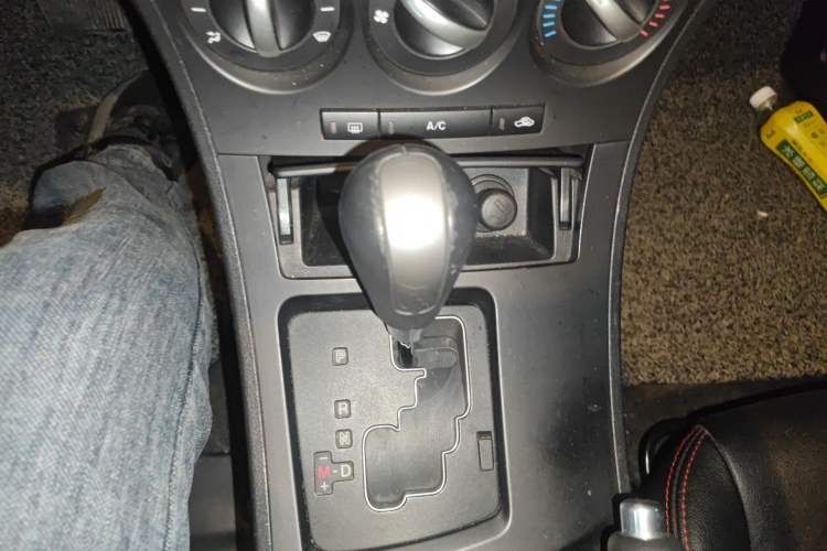 Used Mazda 3 2013 Sedan 1.6L Automatic Elite Model
