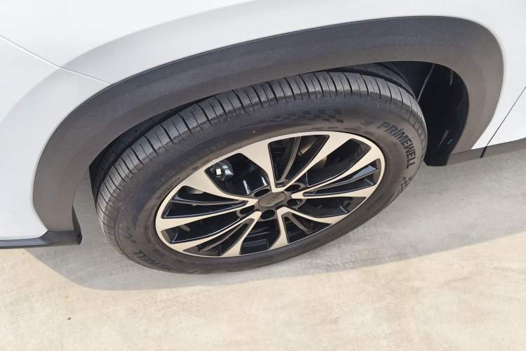 Used Geely Auto Emgrand X7 Sport 2026 Model 1.5TD Aspirational Left Front Wheel Hub