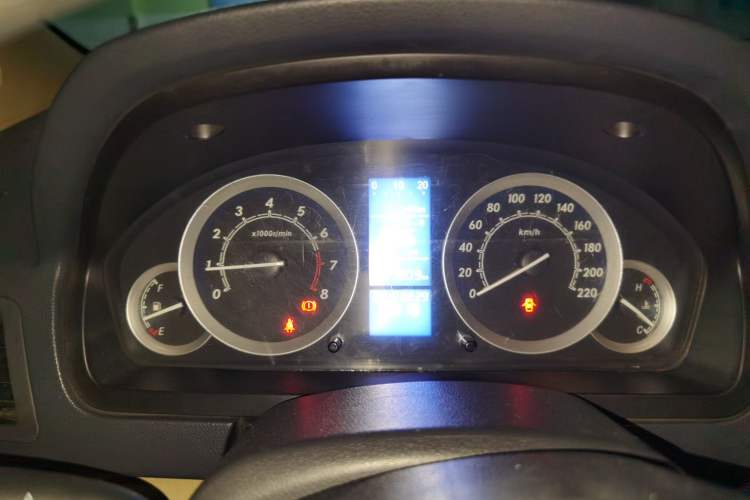 Used BAIC E Series 2013 Sedan 1.3L Manual Special Offer Edition
