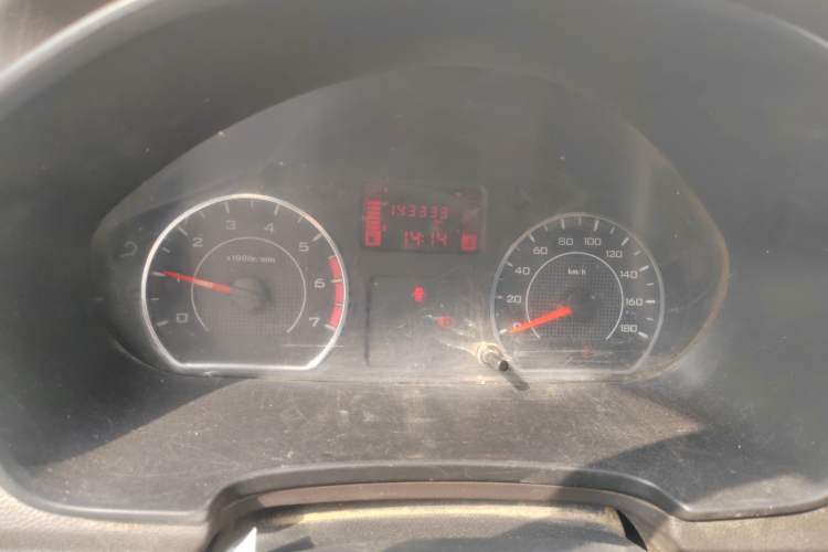 Used Wuling Hongguang V 2021 1.5L Jingqu Edition Enclosed-Window Vehicle LAR