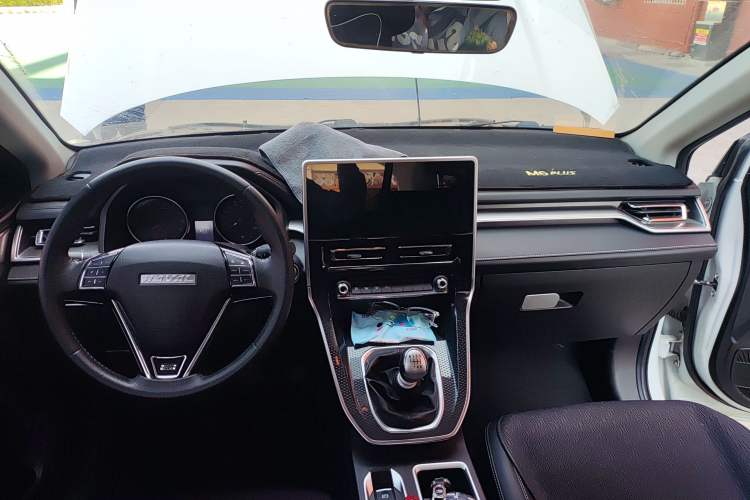 Used Haval M6 2021 PLUS 1.5T Manual Luxury Smart Connectivity Model