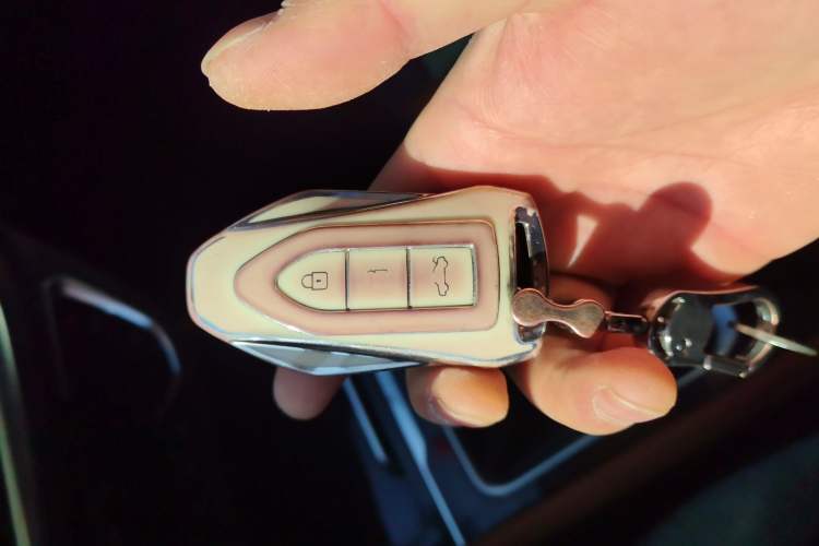 Used Zotye T300 2017 1.5L Manual Luxury Model
