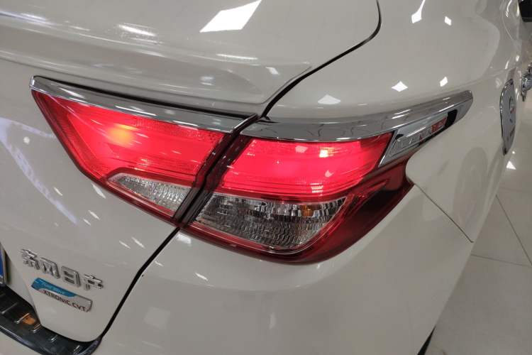 Used Nissan Lannia 2020 1.6L CVT Cool Edition Exterior 3