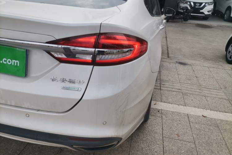 Used Ford Mondeo 2017 EcoBoost 180 Stylish Model
