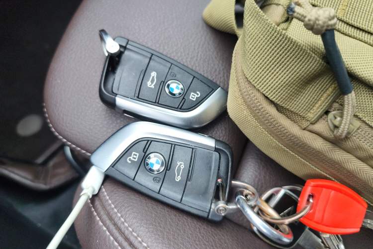 Used BMW X1 2021 sDrive20Li Premium Edition Vehicle Key