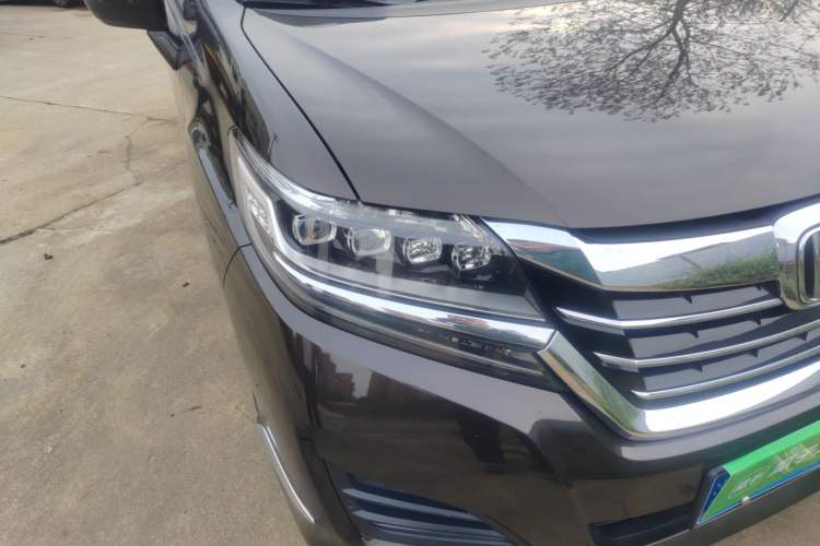 Used Honda Elysion 2016 2.4L Luxury Edition Right Front Headlight