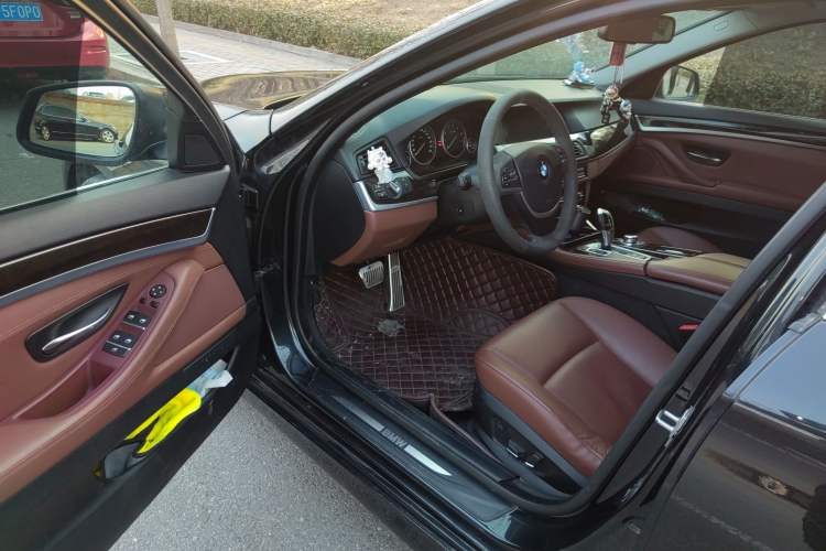 Used BMW 5 Series 2012 530i Sport Touring