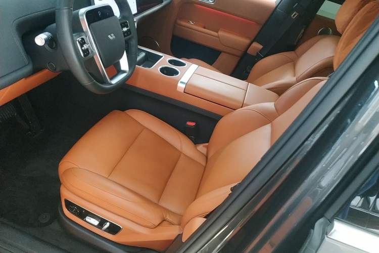 Used Li Auto L7 2023 Air model
