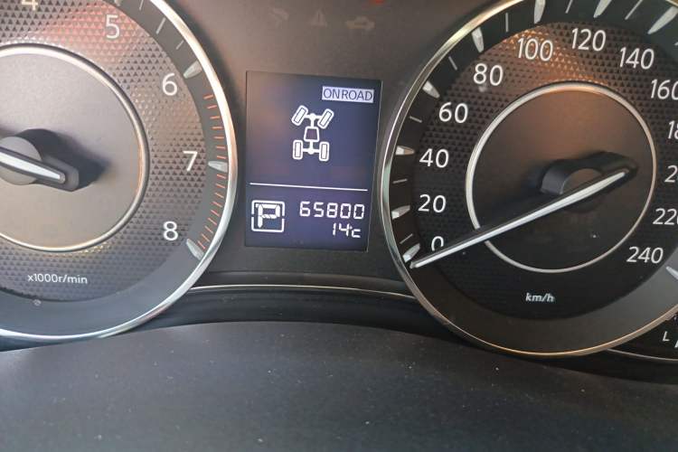 Used Nissan Patrol  Odometer Close Up