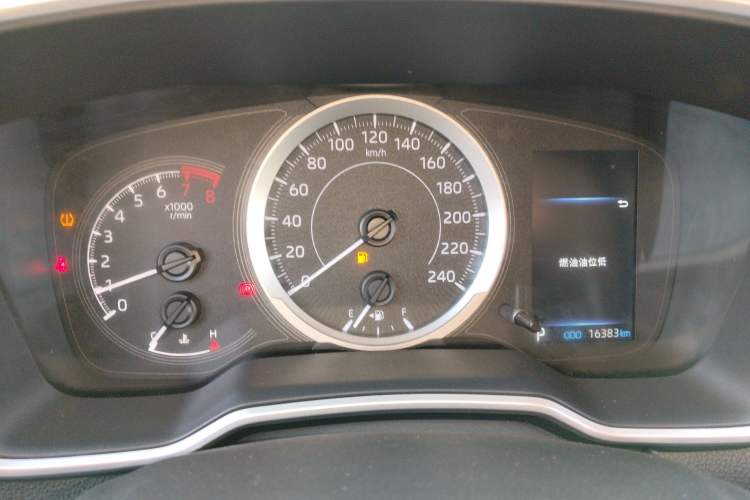 Used Toyota FRONTLANDER 2022 2.0L CVT Luxury PLUS Edition