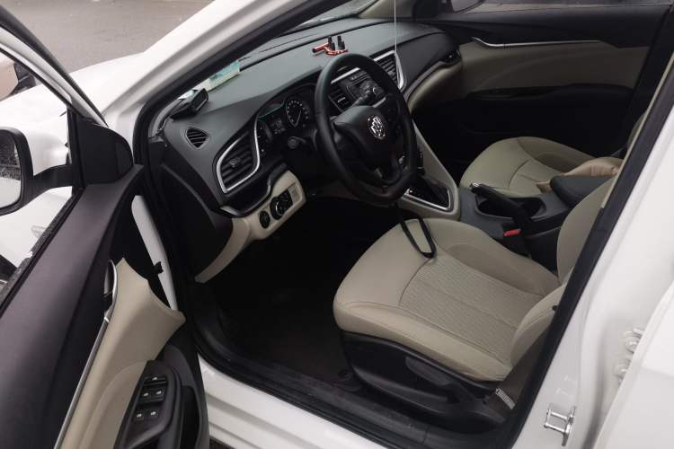 Used Buick GT 2017 15N Automatic Entry-Level Trim Driver Seat