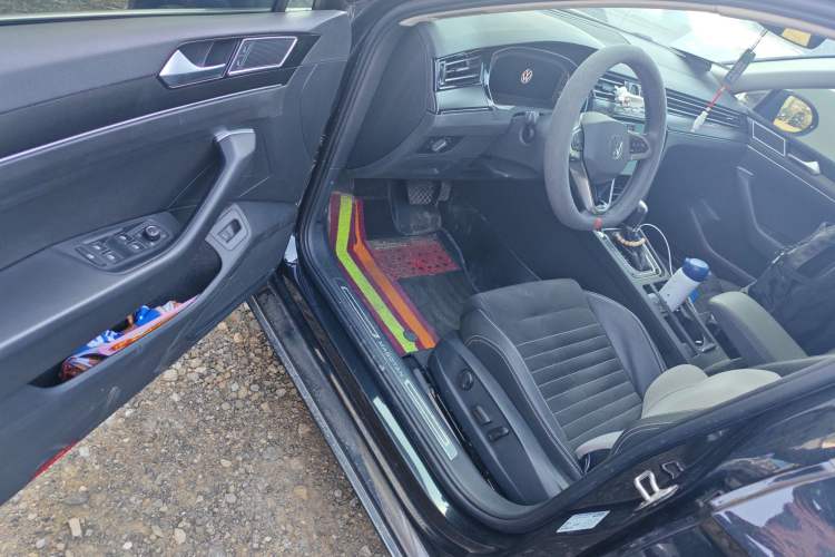 Used Volkswagen Magotan 2020 330TSI DSG Luxury Edition Driver Seat