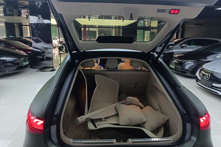 Used Mercedes-Benz EQS 2022 450+ Pioneer Edition Trunk