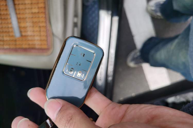 Used Honda Odyssey 2015 Updated Version 2.4L Smart Edition Vehicle Key