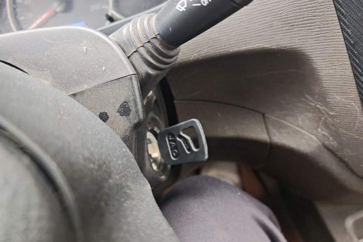 Used Wuling Hongguang 2014 1.5L S Standard Version
