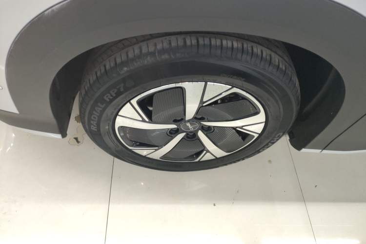 Used BYD Sealion 05 EV 2025 520 km Smart Cruise Version Left Front Wheel Hub