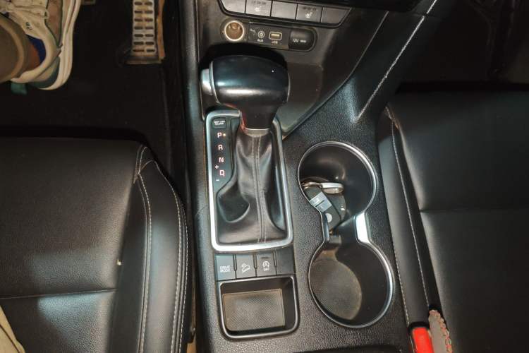 Used Kia KX5 2016 1.6T Automatic Two-Wheel Drive DLX