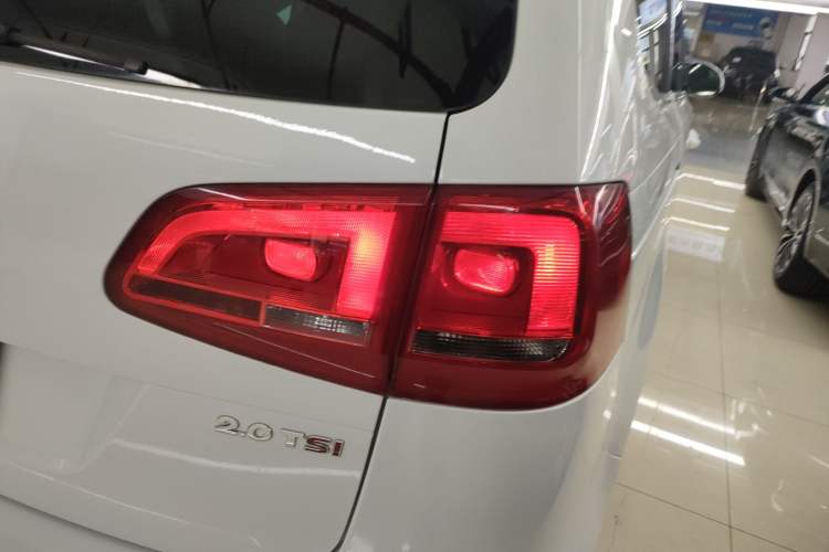 Used Volkswagen Sharan 2014 2.0 TSI Comfort Model