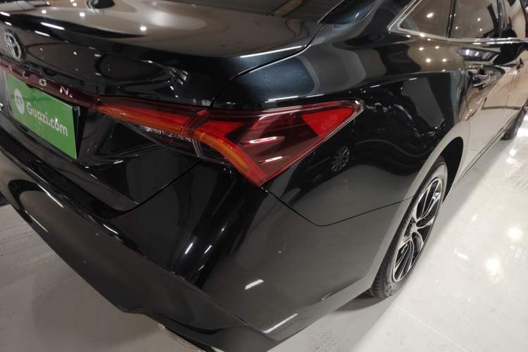 Used Toyota Avalon 2022 2.0L Ambition Edition
