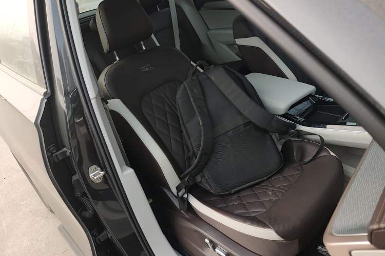 Used Volkswagen Tavendor 2023 380TSI Four-Wheel Drive R-Line Cruise Edition