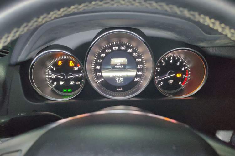 Used Mercedes-Benz C-Class 2013 C 180 CGI Classic