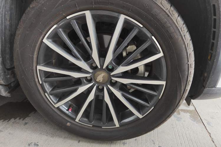 Used Chery Tiggo 8 PLUS 2021 290TGDI DCT Haoting Edition Right Front Wheel Hub