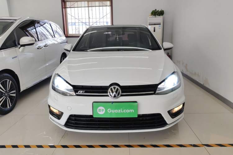 Used Volkswagen Golf 2016 1.4TSI Automatic R-Line