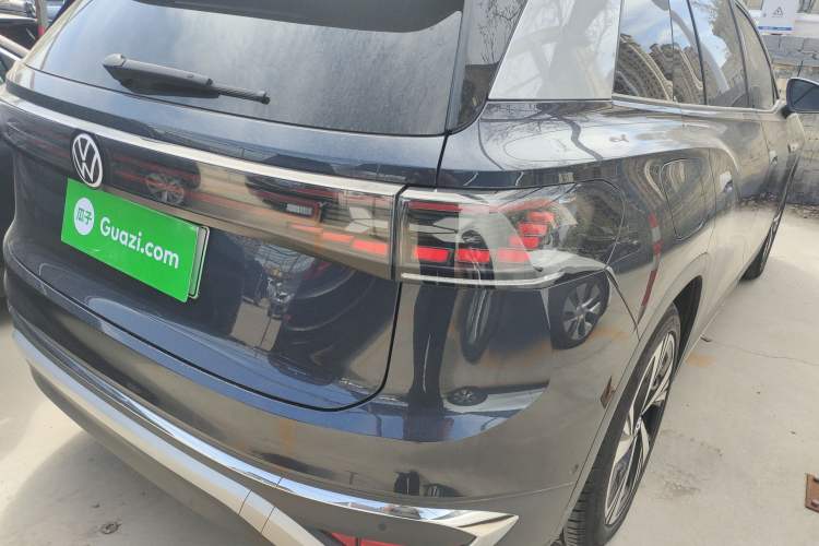 Used Volkswagen ID.6 CROZZ 2022 Long-Range PRO Edition Right Rear Taillight