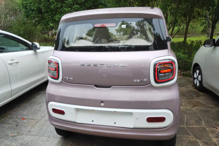 Used Bestune Pony 2026 Model 222km Cute Horse Plus
