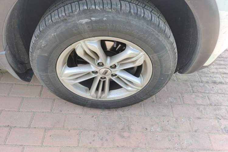 Used Qoros 5 2016 1.6T Automatic Comfort Model