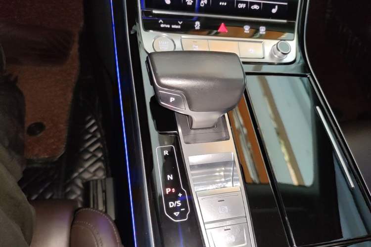 Used Audi A8 2019 A8L 50 TFSI quattro Comfort Model
