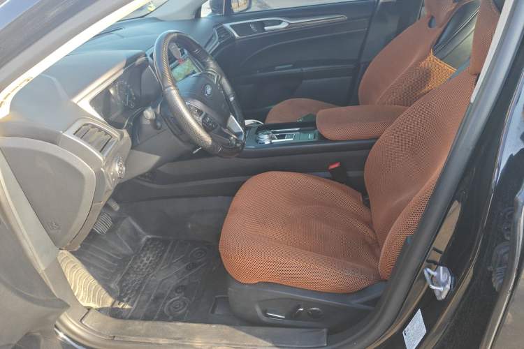 Used Ford Mondeo 2018 EcoBoost 180 Fashion Edition Left Front Seat