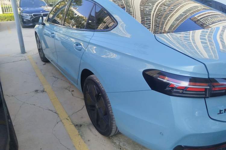 Used Volkswagen Passat 2025 Pro 380TSI Starry Dragon Luxury Edition
