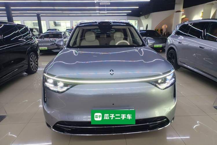 Used Hima AITO M8 2025 Extended-Range Ultra Version 53.4 kWh 5-Seater Edition
