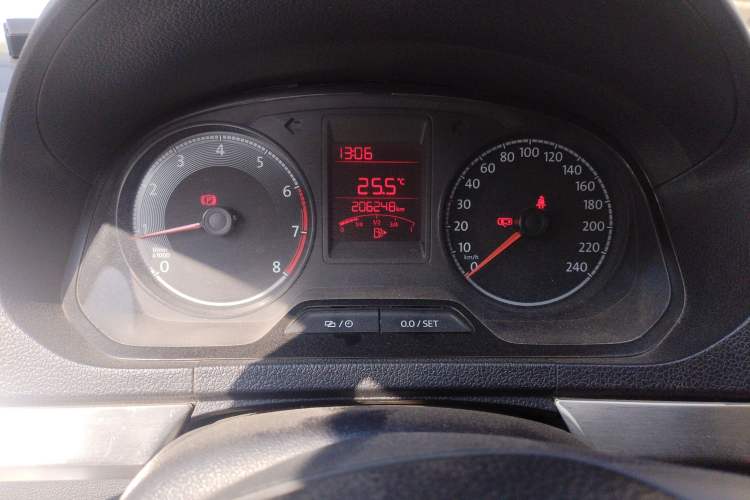 Used Volkswagen Jetta 2017 1.4L Manual Fashion Edition