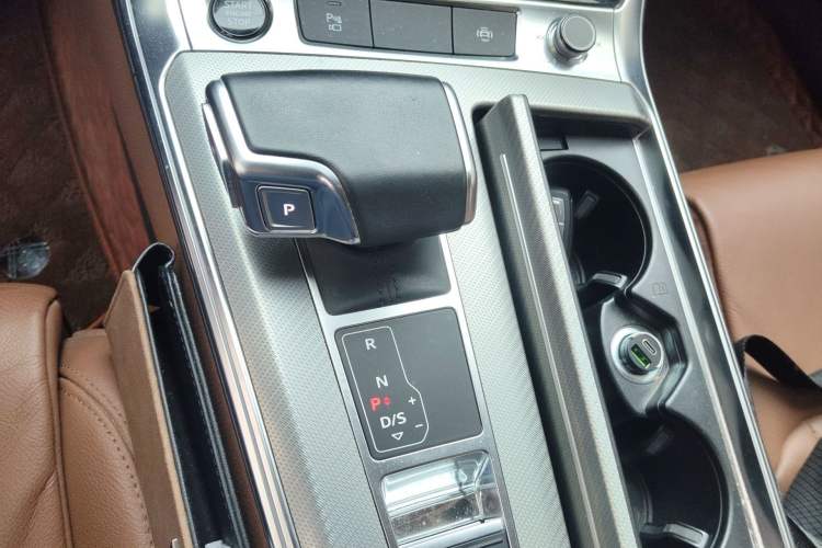 Used Audi A6L 2021 45 TFSI Prestige Elegant Edition Gear Lever