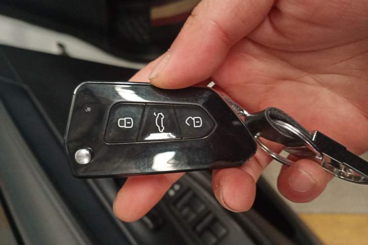 Used Toyota YARiS L Zhi Xuan 2022 X-Trail 1.5L CVT Leading PLUS Edition
