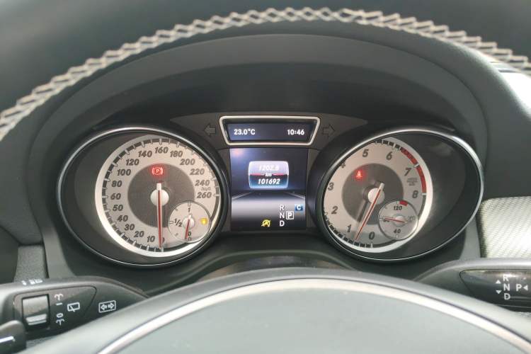Used Mercedes-Benz GLA 2016 GLA 200 Fashion Model Instrument Cluster