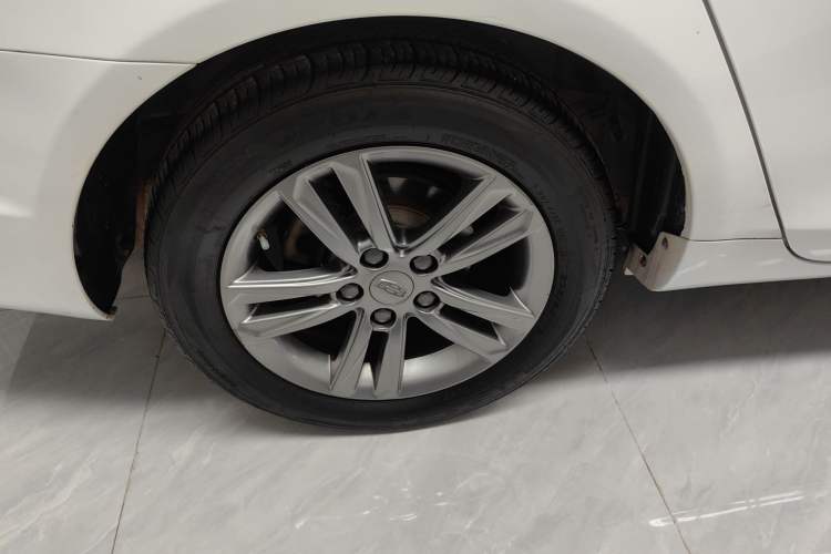 Used Geely Auto Emgrand 2017 Sedan Million Edition 1.5L Manual - Upward Version Right Rear Wheel Hub