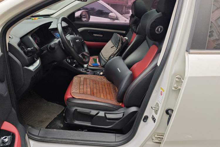 Used Haval H2s 2018 Blue Label 1.5T Dual-Clutch Elite Model