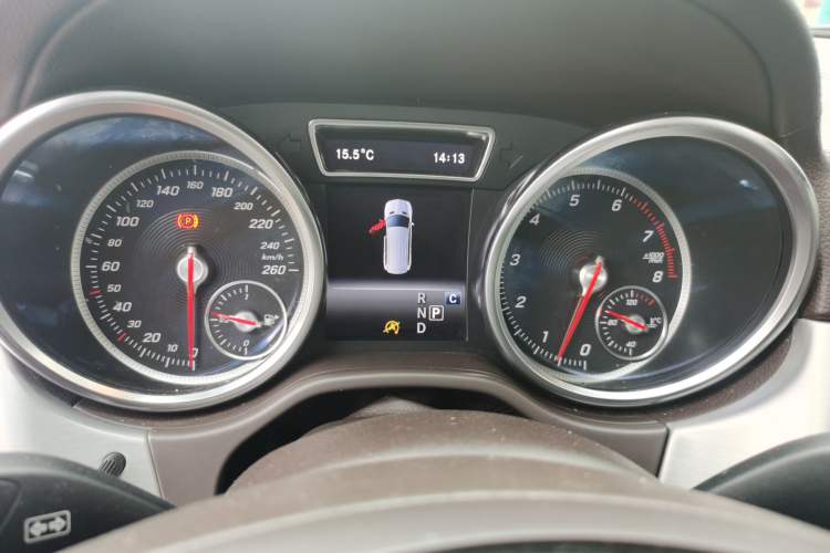 Used Mercedes-Benz GLS 2018 Facelift GLS 320 4MATIC Instrument Cluster