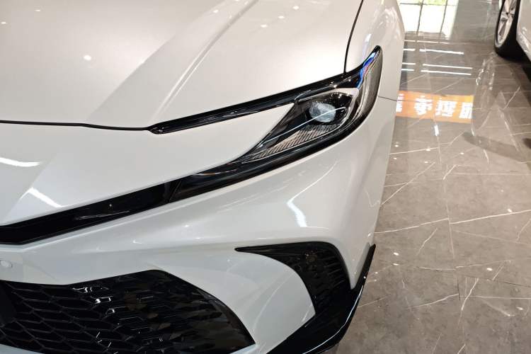 Used Toyota Camry 2026 Model 2.0S Sport Edition Left Front Headlight