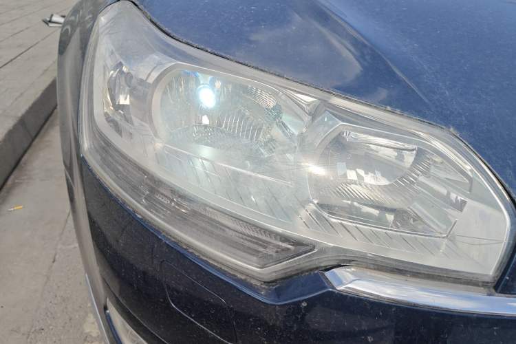 Used Citroen C5 2011 Dongfang Zhilü 2.3L Automatic Zunyu Model
