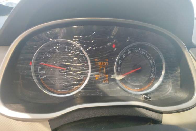 Used Chevrolet Sail 2015 Sail 3 1.5L Manual with Ideal Sunroof Edition
