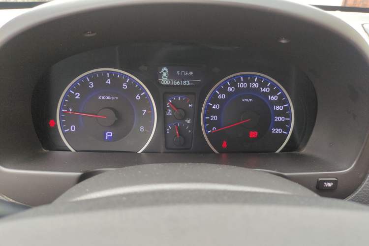 Used Hyundai Celesta 2011 1.6L Automatic Luxury Version
